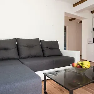 rezervirajte ovdje